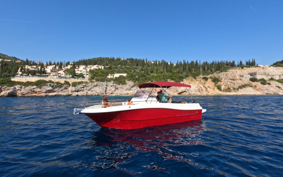 Dubrovnik coastline boat tour on the Adriatic Sea